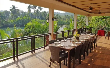 Loboc River Resort Отели в г. Dimiao