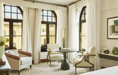 デラックス ツインルーム フォーシーズンズ ホテル イスタンブール アット スルタンアフメットの写真