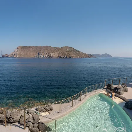 Therasia Resort Sea and Spa - the Leading Hotels of the World