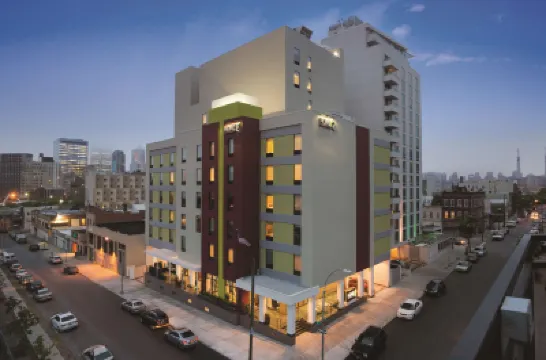 Home2 Suites by Hilton New York Long Island City/Manhattan View Hotels in New York
