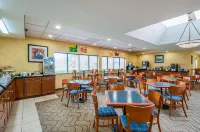 Quality Inn - Desayuno