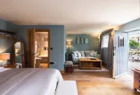 The Royal Oak Tetbury Hoteles cerca de The Abbey House Gardens