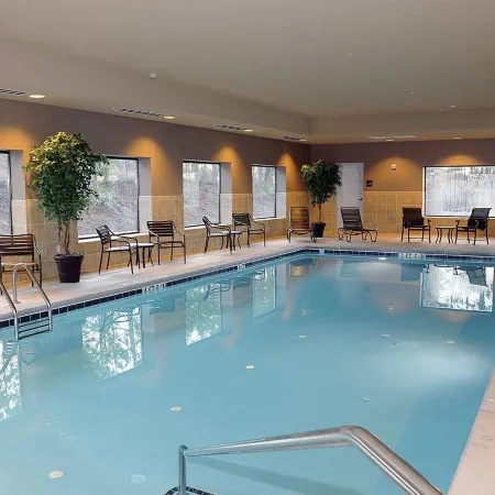 Hampton Inn & Suites Flowery Branch Lake Lanier