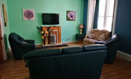 Claredon Hotel - Housity