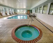 Comfort Suites فنادق في Georgetown