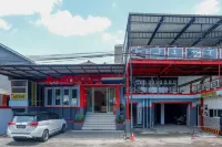 RedDoorz Near Alun Alun Batu Hotel a Batu