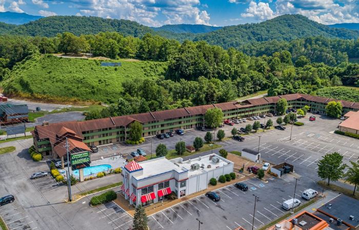 Days Inn by Wyndham Pigeon Forge South