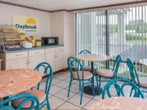 Days Inn by Wyndham Sanford Hotels in Lee County