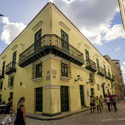 Hostal Valencia Các khách sạn gần La Catedral de la Virgen Maria de la Concepcion Inmaculada de La Habana
