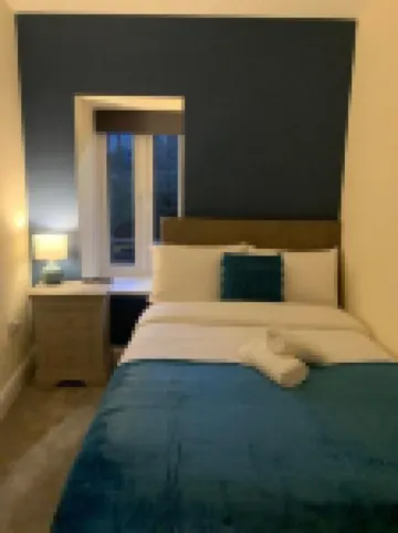 5 Eyre Square Lane Hotel a 