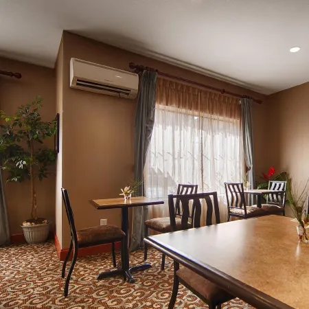 Country Inn & Suites by Radisson, Canton, GA