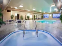 Baymont Inn & Suites by Wyndham Findlay