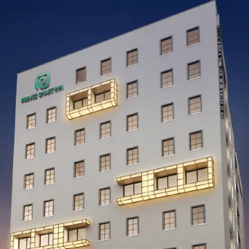 Prince Smart Inn Naha Отели рядом с достопримечательностью «Синтосин»