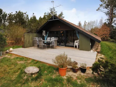 "Deni" - 4km from the Sea