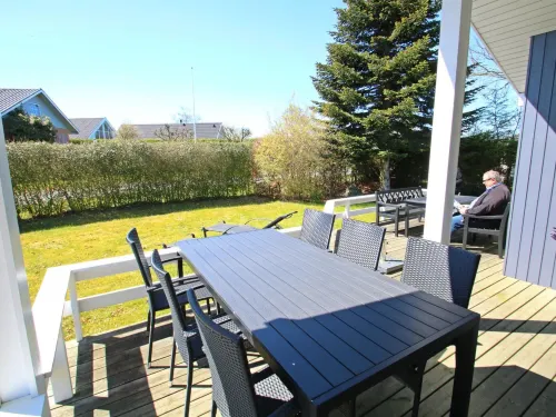 "Aaran" - 300m from the Sea