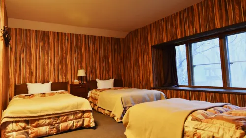 Forest Inn Sangoro