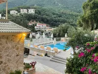 Gallery Suites Parga - Pools