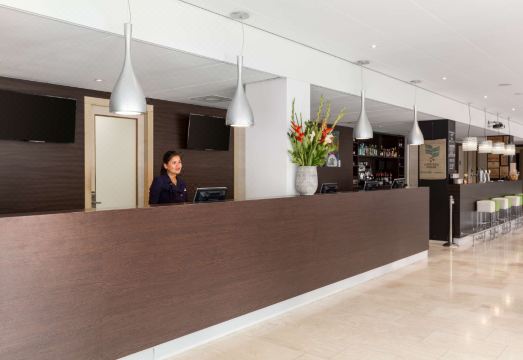 호텔 조식 서비스