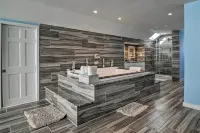 Luxurious Waterfront Home w/ Private Pier & Views! - 3 Sao