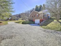 Quaint Creekside Home w/ Spacious Deck & Yard Hotels in Smyth County