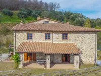 Guarda Valle Hotel in zona La Rocca