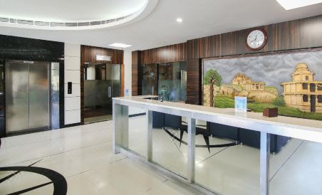 Capital O 30441 Hotel Durgada Siri - Housity