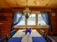 Naustvollen Hotels in Balestrand