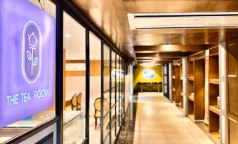 The Vintage Srinagar at Dal Lake