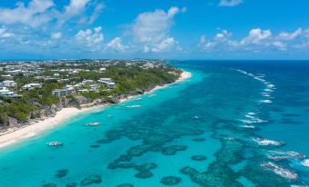 Azura Bermuda