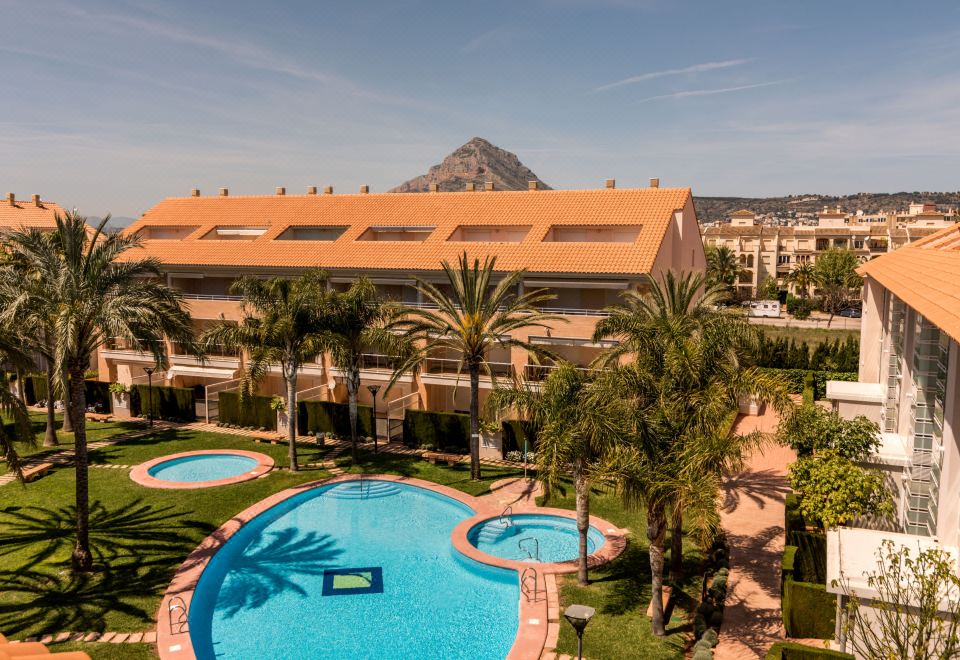 hotel overview picture