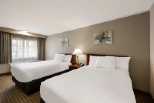Best Western Woodbury Inn Hotels in Oyster Bay