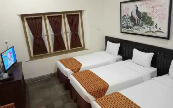 The Kresna Hotel