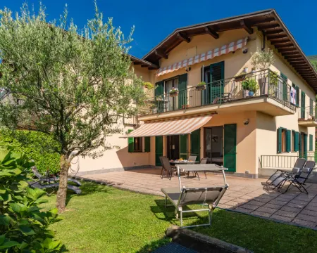 Stazione Hotels in Porlezza