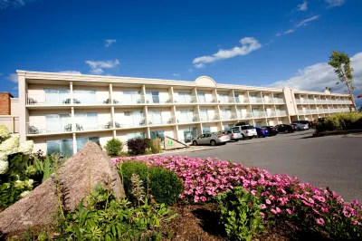 Holiday Inn Peterborough-Waterfront Hotel di Selwyn