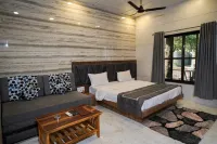 Hotel Kumar Plaza Hotels in Matheran