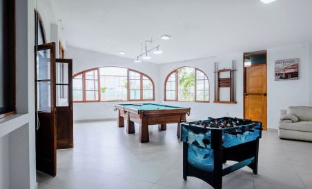 Qala Hotels & Resorts - Housity