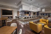 DoubleTree by Hilton Modesto - bar