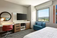 Hampton Inn & Suites - San Mateo