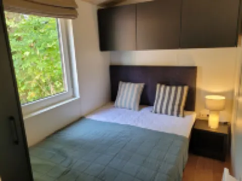 Tiny Haus Soul & Lake Hotels in Wemding