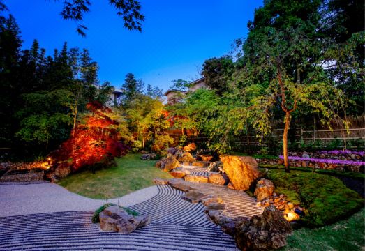 료칸 카나데 노천탕