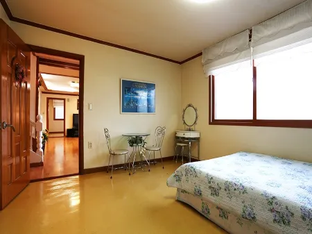 Yeoju White House Pension