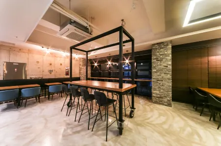 Ulleung with Ulleung Отели в г. Уллын