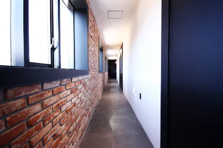 Youngcheon Nnineteenth Отели рядом с достопримечательностью «Auno Feliz Glamping»