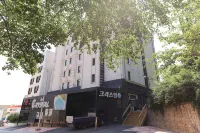 크리스탈모텔 Asan Techno Valley Lake Park 주변 호텔