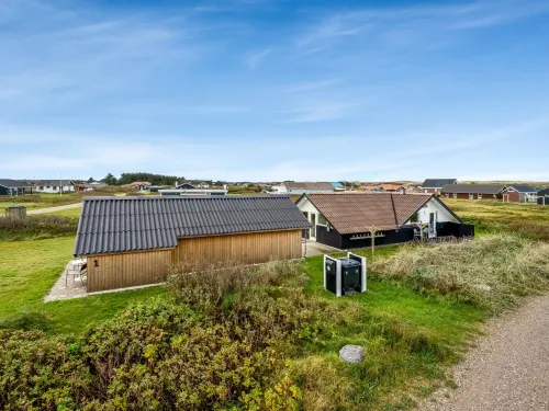 "Olesia" - 250m from the Sea - parking