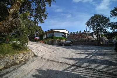 Katyuri Nature View Resort Các khách sạn gần Buddha Park