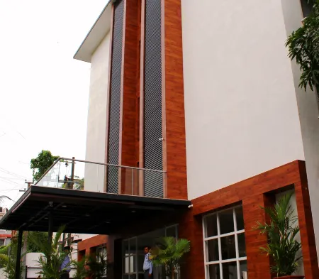 Hotel Golden Plateau