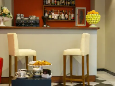 奈樂波爾圖月光女神公寓式酒店 韋巴諾-庫西奧-奧索拉酒店