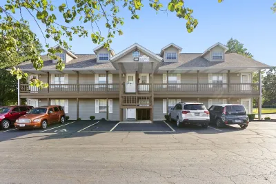 Branson Vacation Station - Charming 1 Bdr Condo in the Middle of Everything!