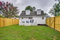 Walk to Beach: Hampton Home w/ Grill! - Kylpyammeita